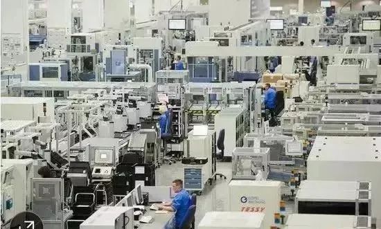 工業(yè)互聯(lián)網(wǎng) 技術(shù)賦能，重塑制造業(yè)未來